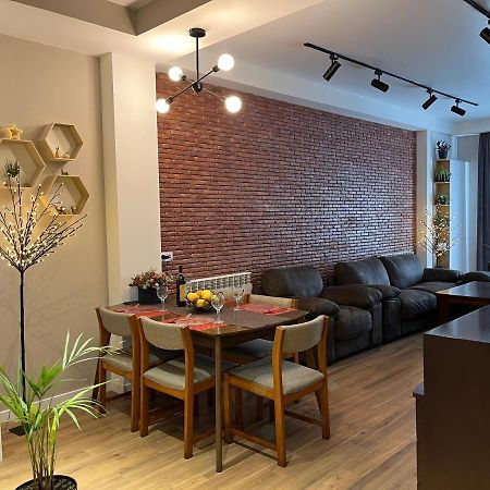 A New Apartment In The King District Kutaisi Exterior photo